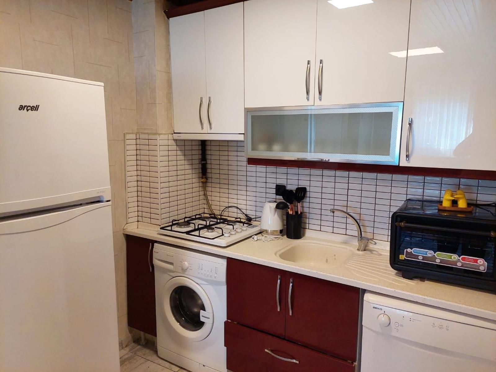 Findikzade Seaside Flats In Lively Fatih Area Very Near Metro And Tourist Sights Apartament Istanbul