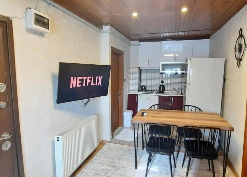 Apartament Findikzade Seaside Flats In Lively Fatih Area Very Near Metro And Tourist Sights