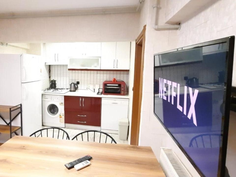 Findikzade Seaside Flats In Lively Fatih Area Very Near Metro And Tourist Sights Apartament *